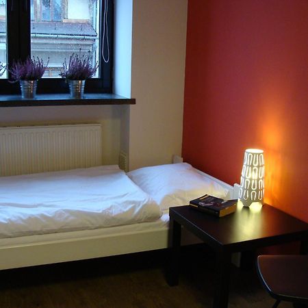 Hello Hostel & Apartments Бельсько-Бяла Номер фото