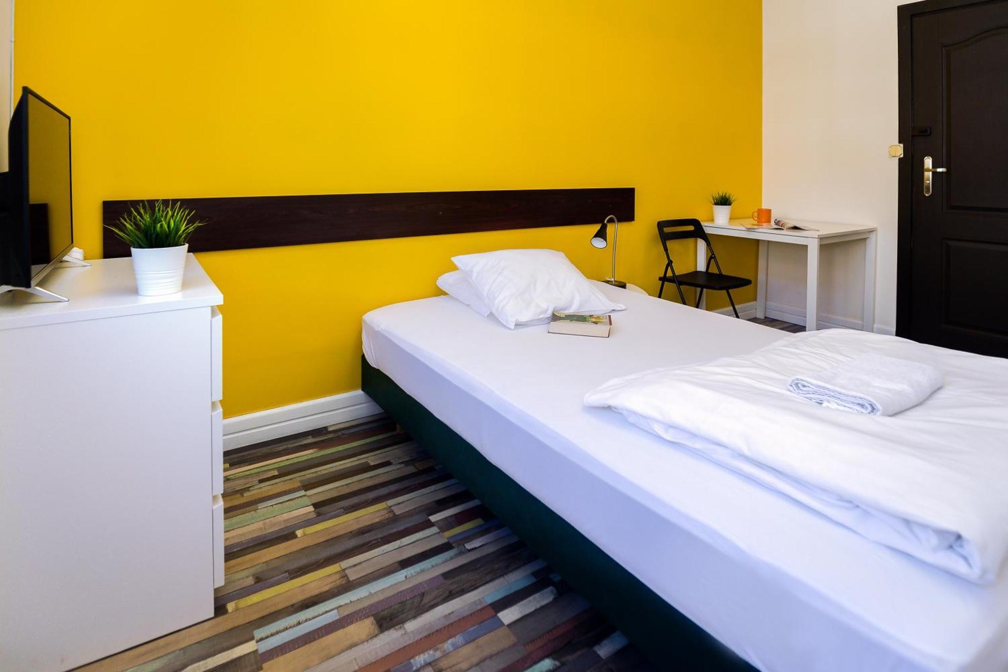 Hello Hostel & Apartments Бельсько-Бяла Номер фото