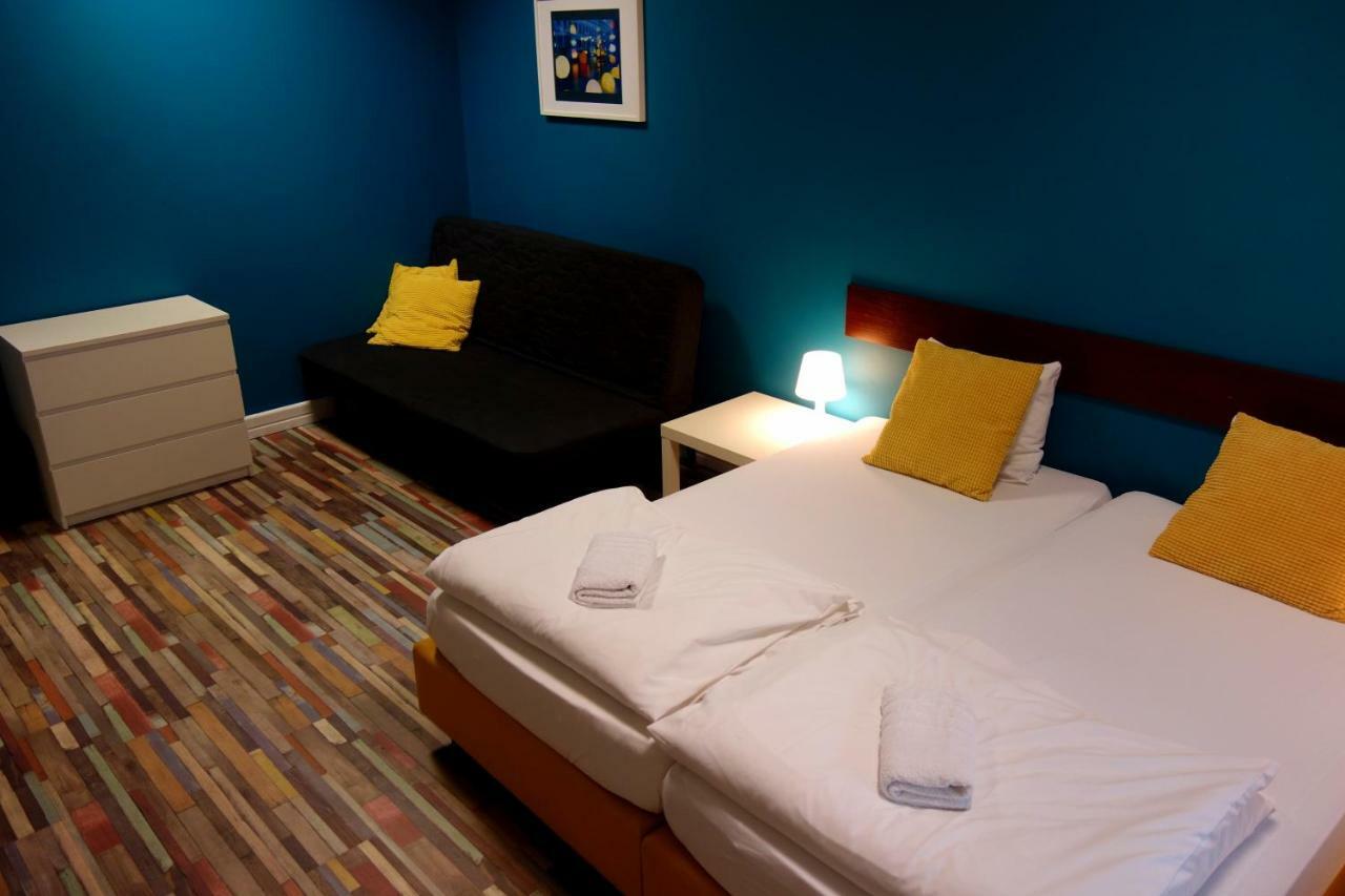 Hello Hostel & Apartments Бельсько-Бяла Екстер'єр фото